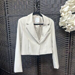 Avec Les Filles Light Beige Single Button Boxy Style Crop Blazer Size Medium